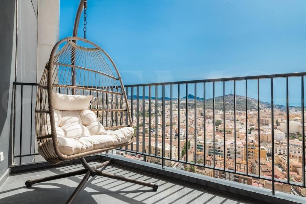 Unique Views From The 21st Floor & Terrace By Rems Appartement