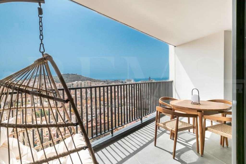 Appartement Unique Views From The 21st Floor & Terrace By Rems
