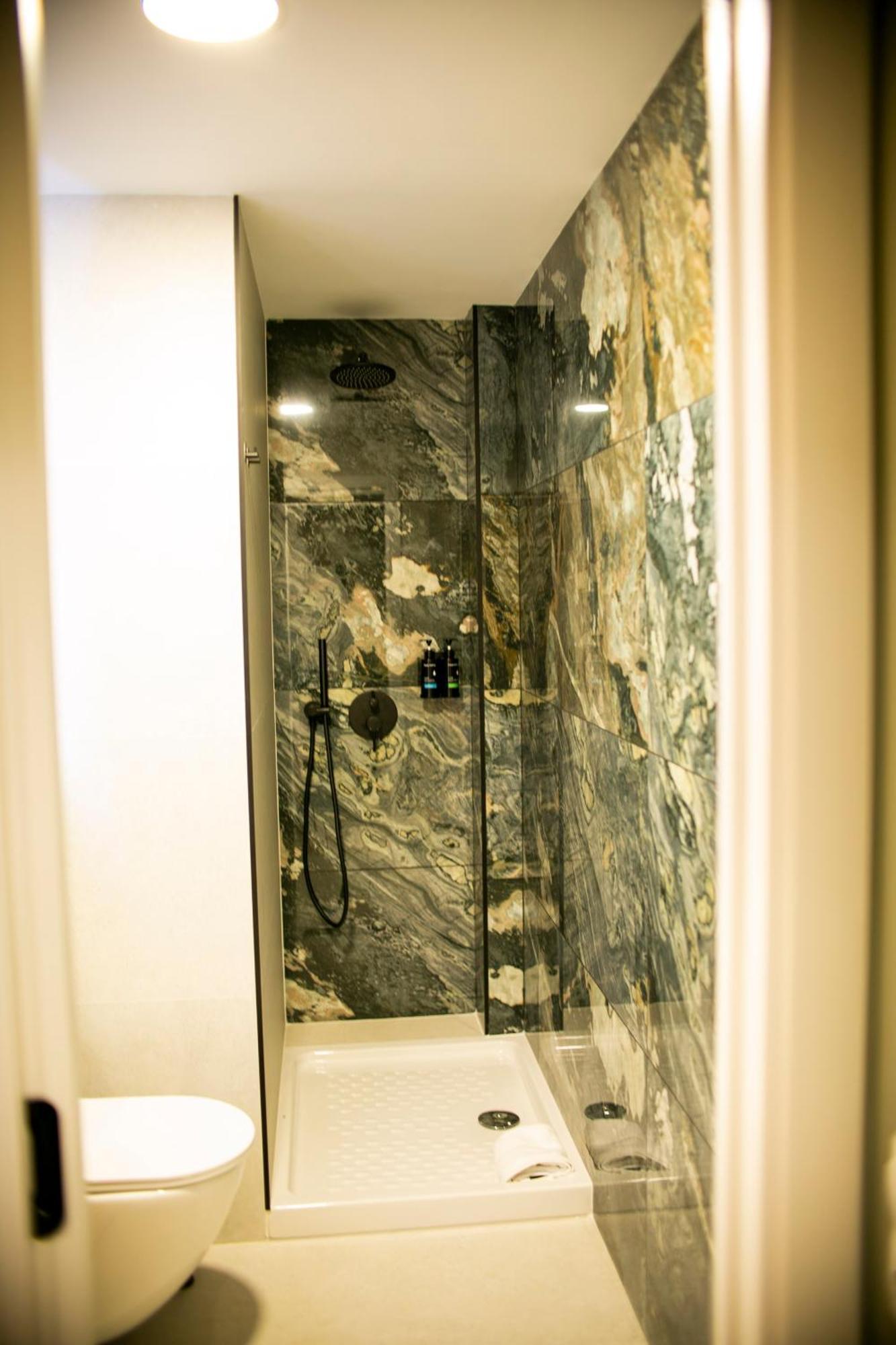 Casa Lyrata Comfort & Design *