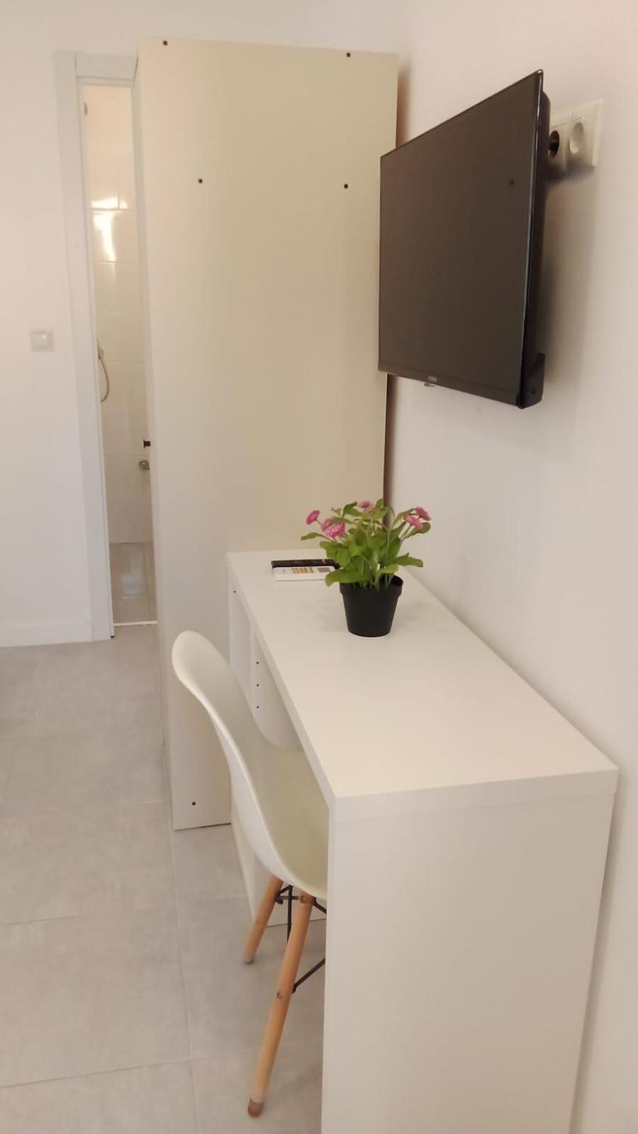 Apartment Estudio Encantador Cerca Del Carrefour Rosaleda 1 Malaga