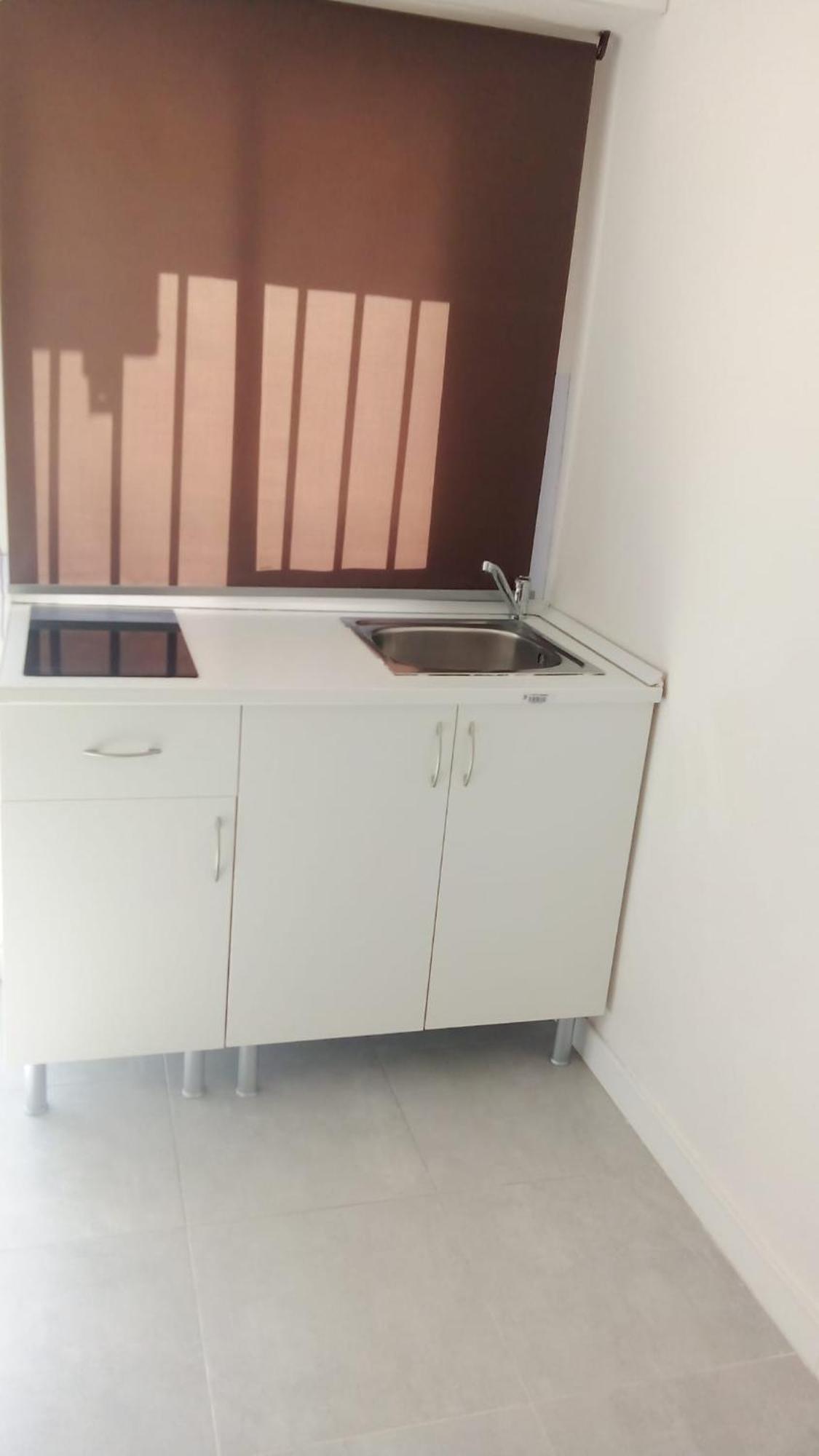Estudio Encantador Cerca Del Carrefour Rosaleda 1 Apartment Malaga