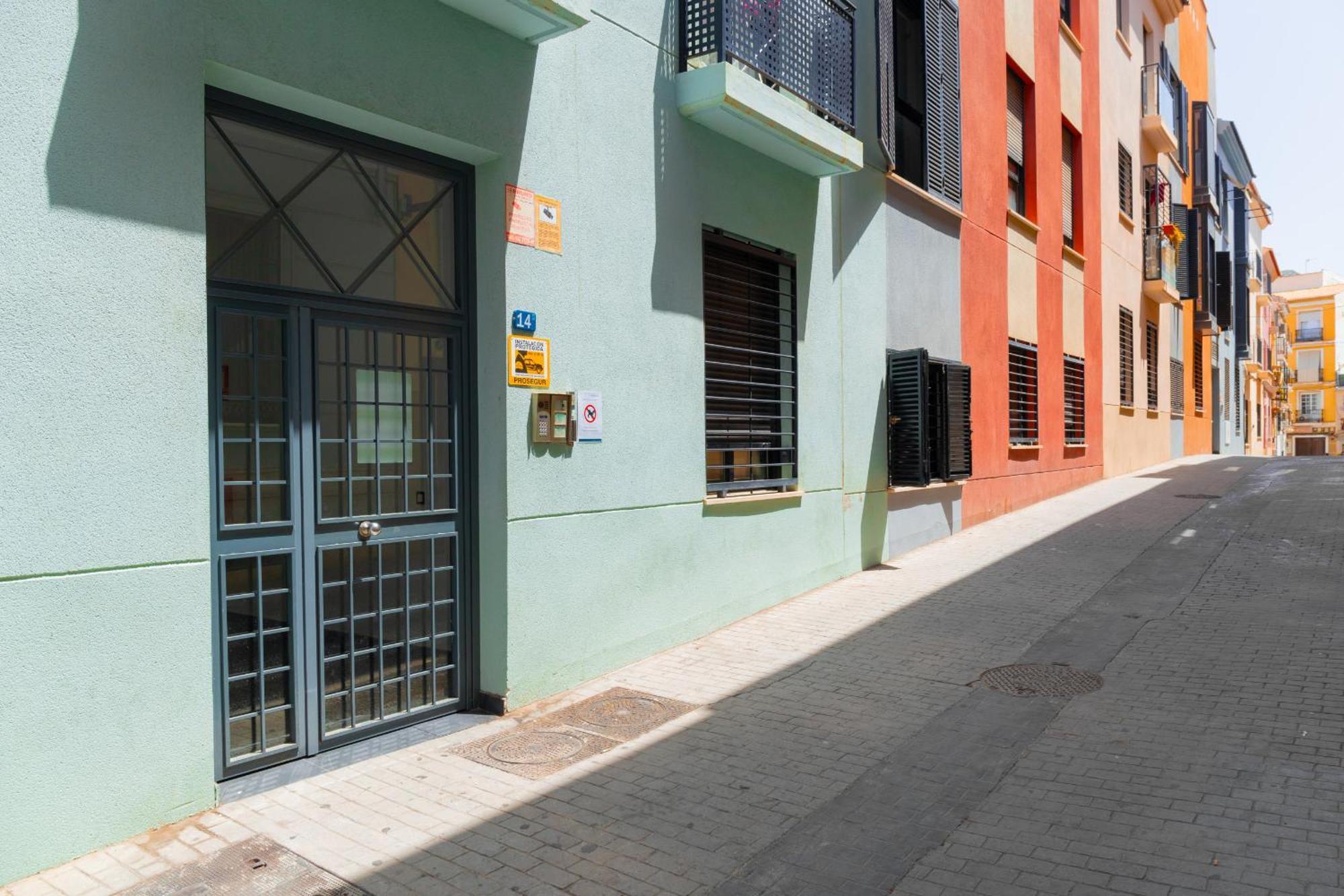 C15 - Charming Modern In The Centre