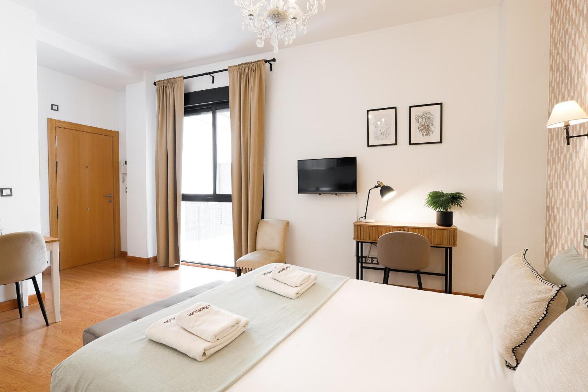 Apartamento C15 - Charming Modern In The Centre *