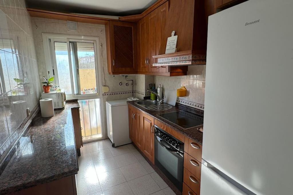 With Style And Comfort For 4 Apartment