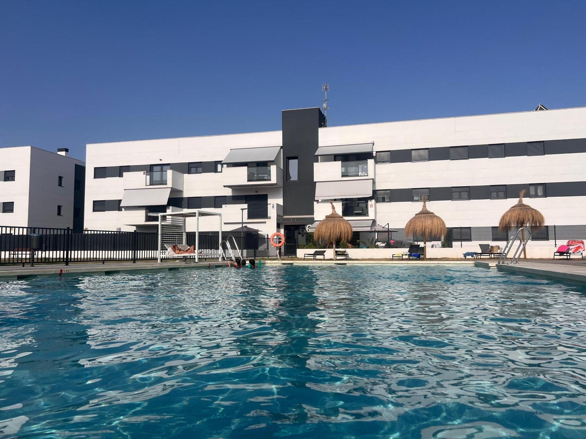 Apartamento Valle-niza: Beachfront Retreat In Velez-malaga Málaga