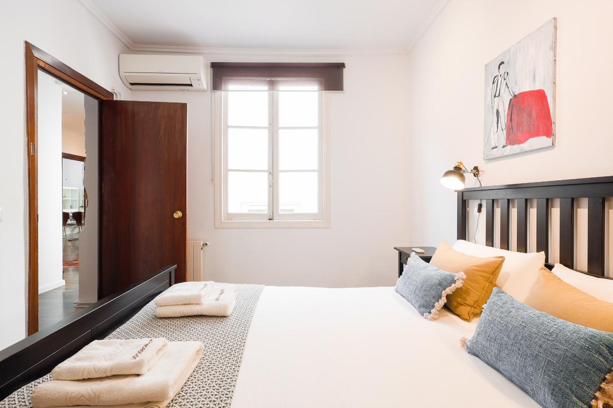 C92 - Rustic Two Bedrooms With Terrace *