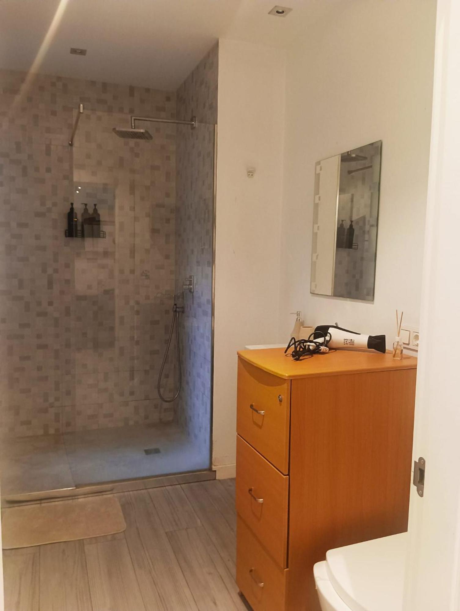 Privat bolig En Un Piso Muy Centrico Y Moderno En - In A Centric And Modern In The Heart Of *