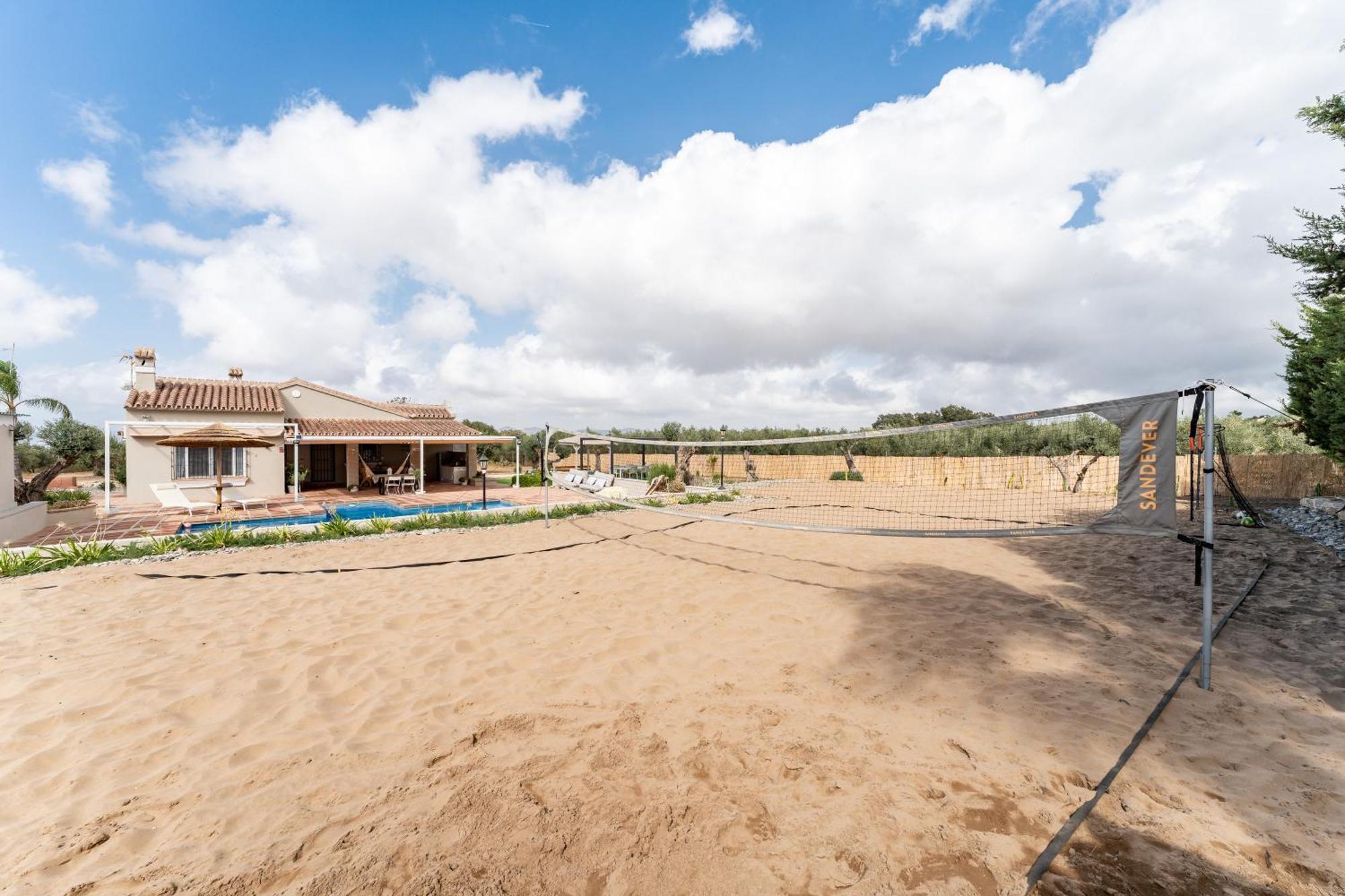 Tranquila El Retiro Villa