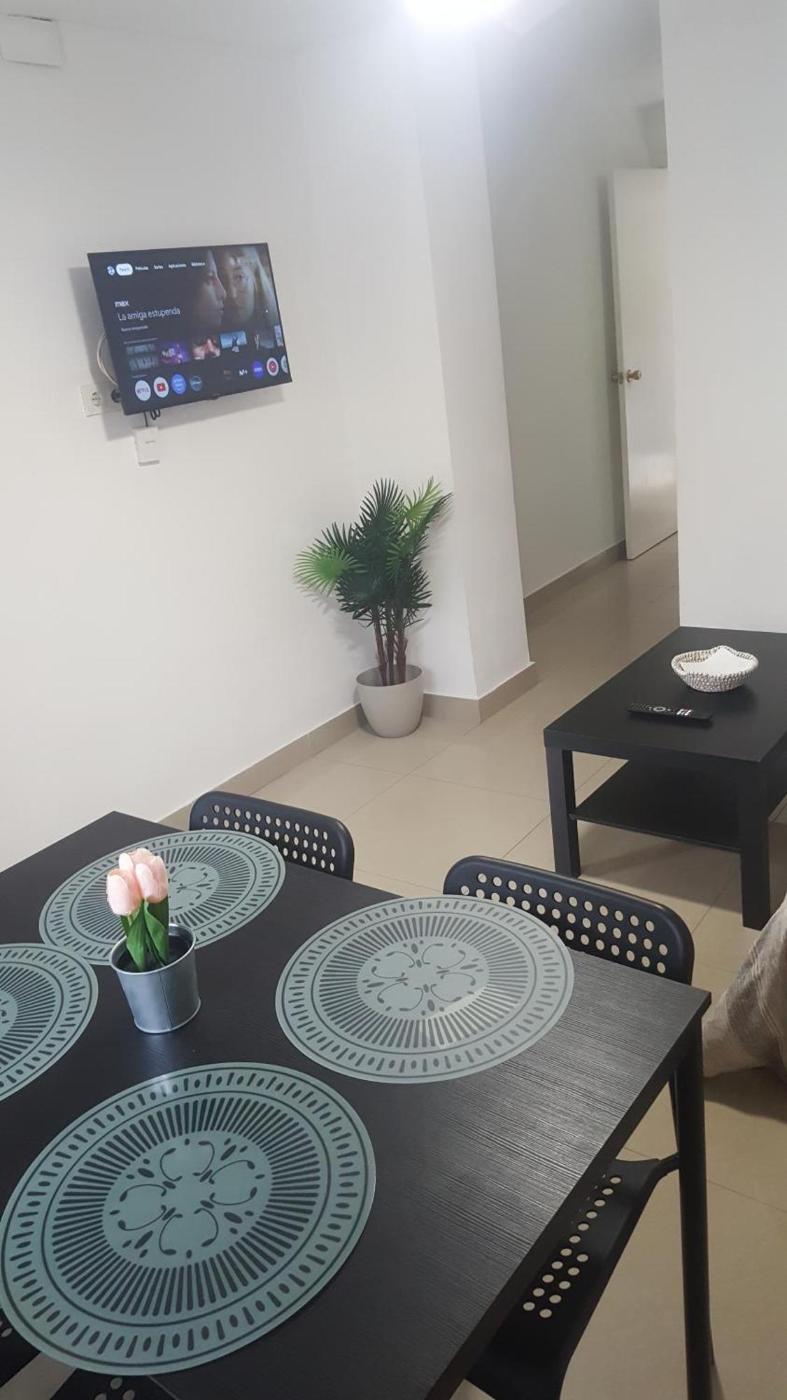 Apartment Bailen Center