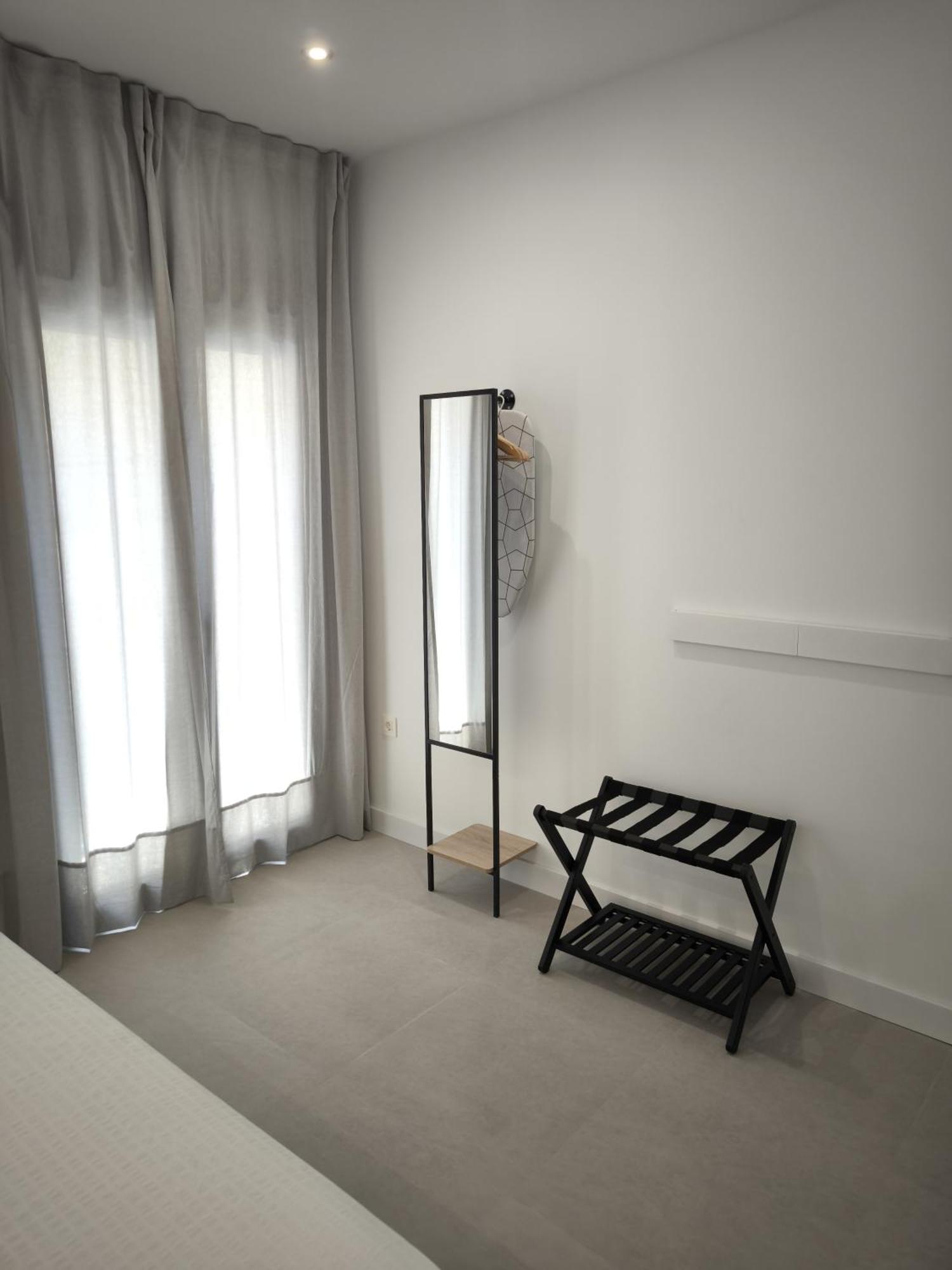 Aparthotel Capuchinos 31 *