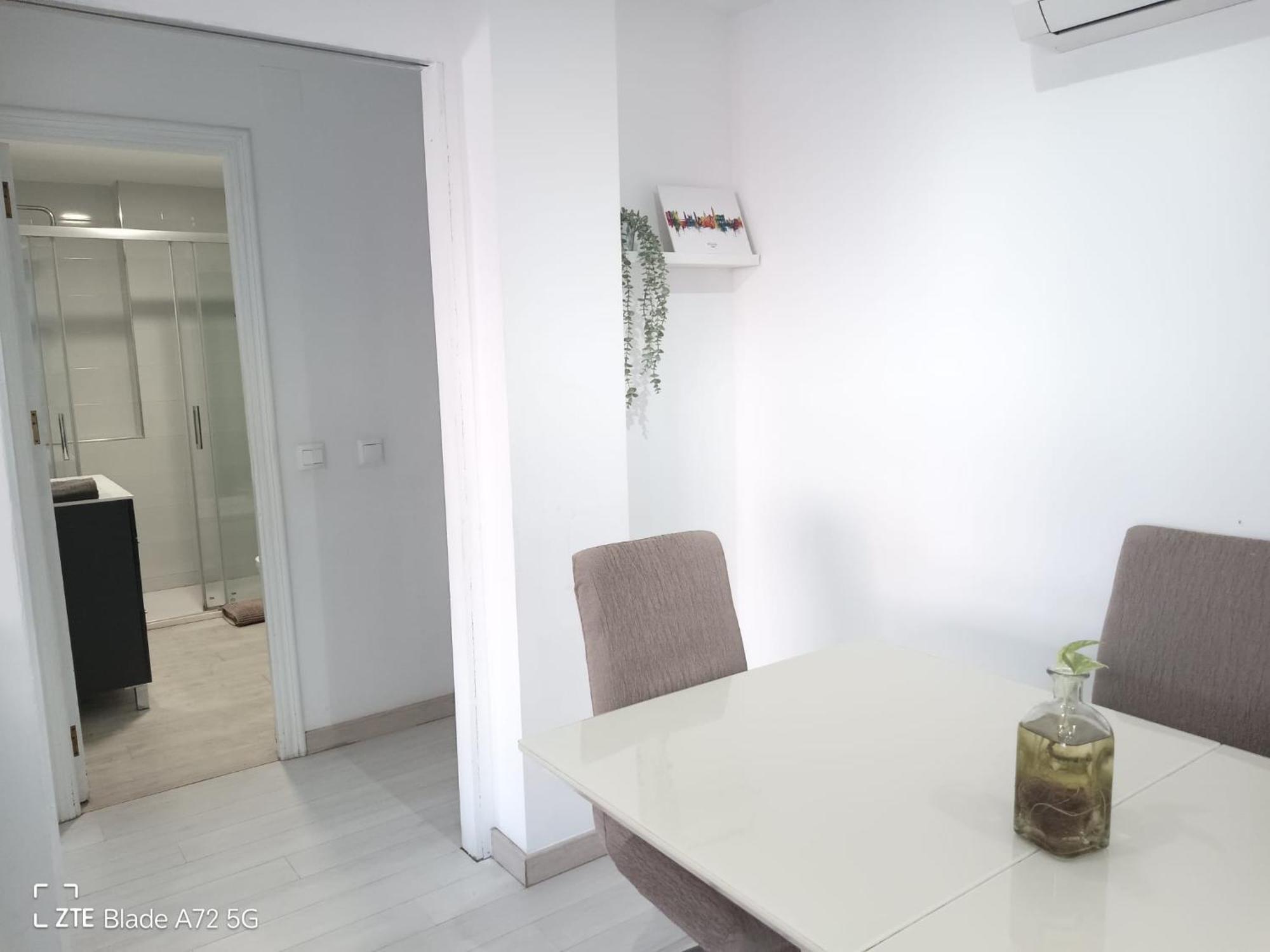 Piso Con Parkinprivado Y A10minutosdelaplayaandando Lägenhet