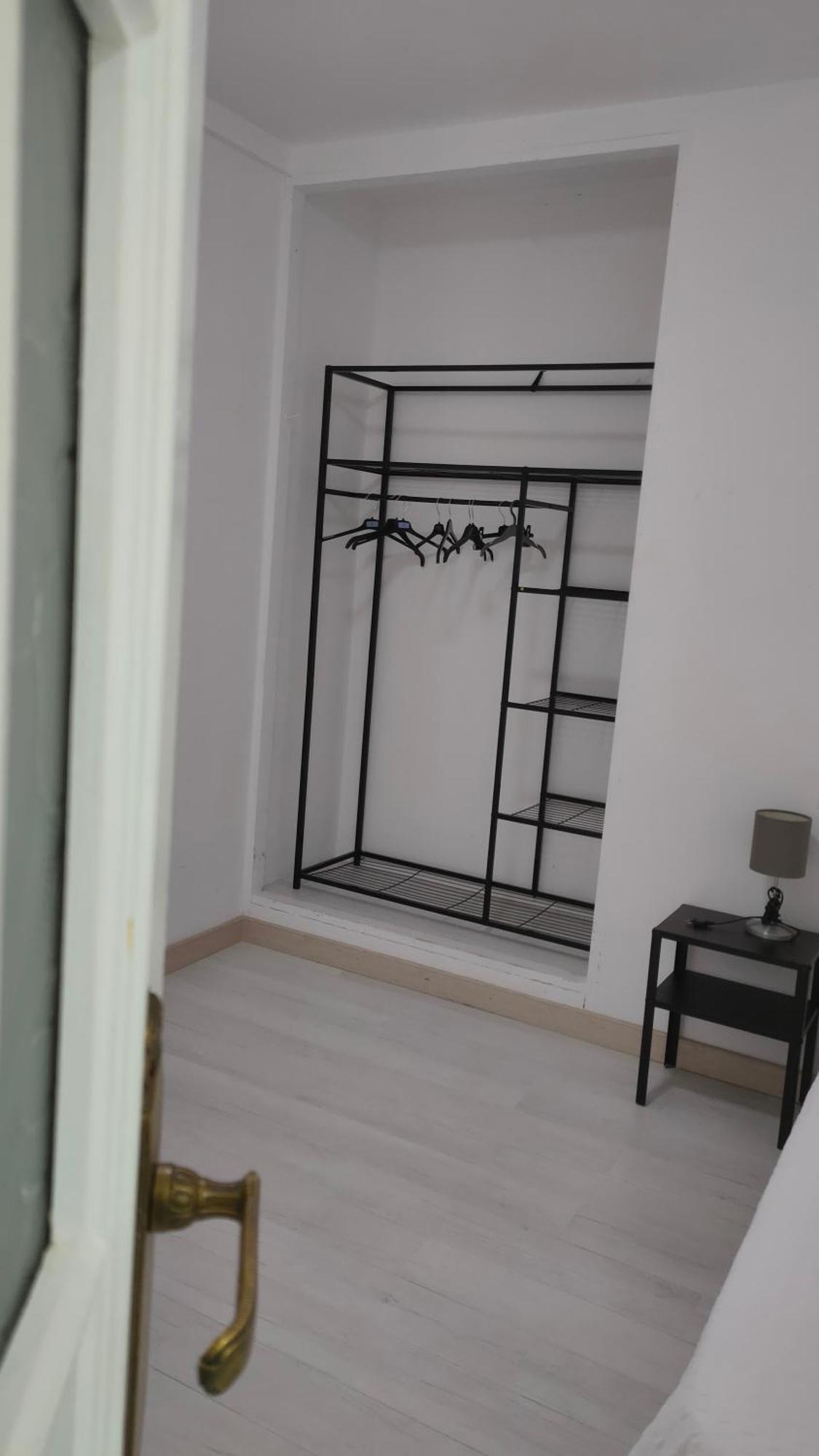 Lägenhet Piso Con Parkinprivado Y A10minutosdelaplayaandando Málaga