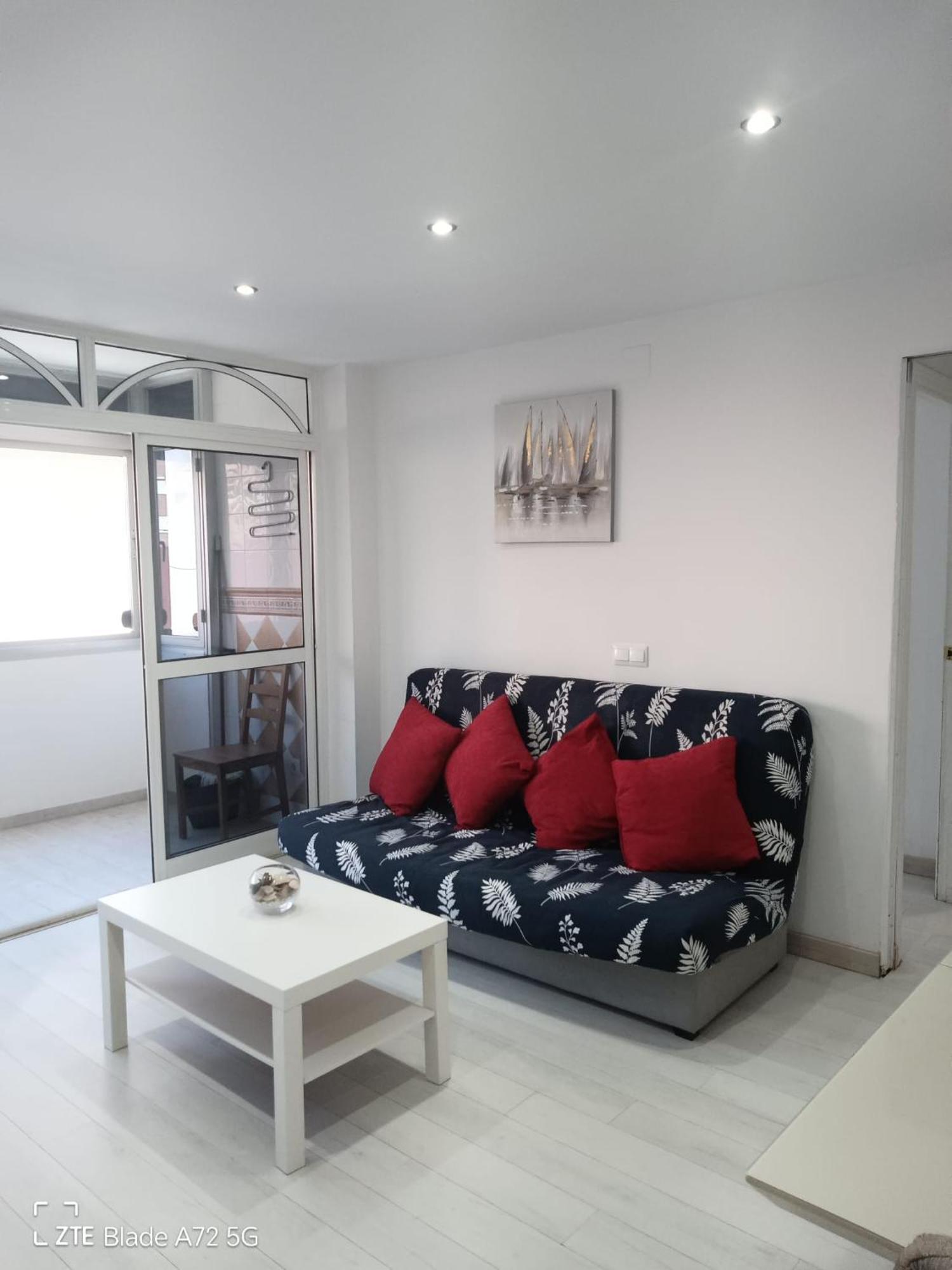 Piso Con Parkinprivado Y A10minutosdelaplayaandando Lägenhet Málaga