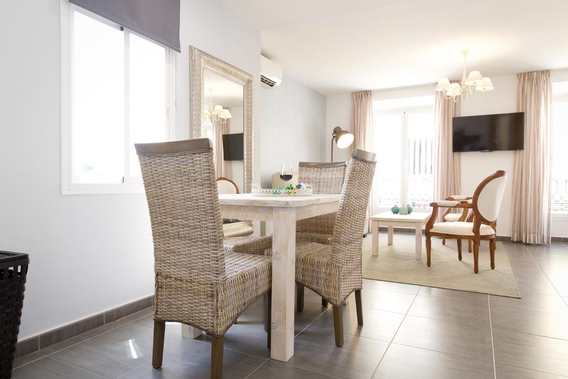 Holidays2malaga Dos Aceras In Old Town & High Speed Wifi Lejlighed *
