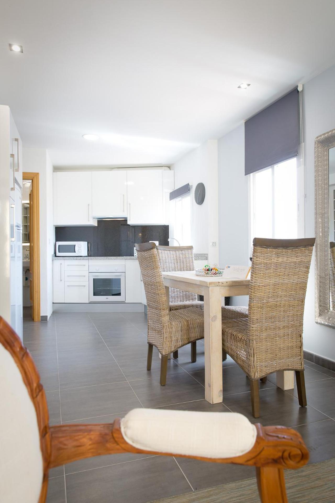 Lejlighed Holidays2malaga Dos Aceras In Old Town & High Speed Wifi Málaga