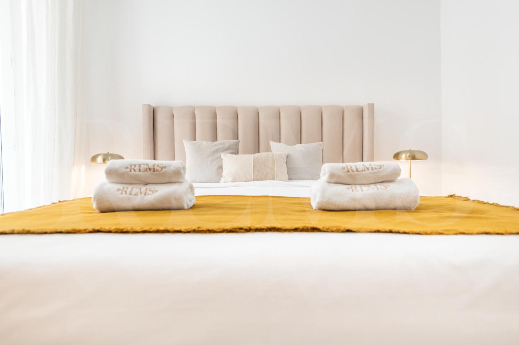 Charming With Private Patio By Rems Appartamento
