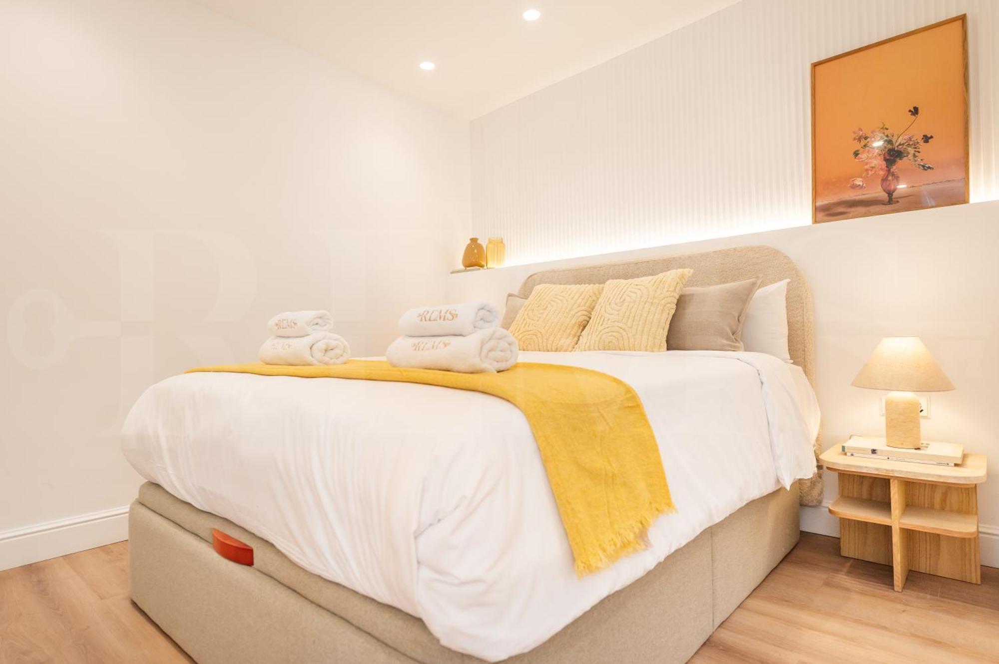 Appartamento Charming With Private Patio By Rems *