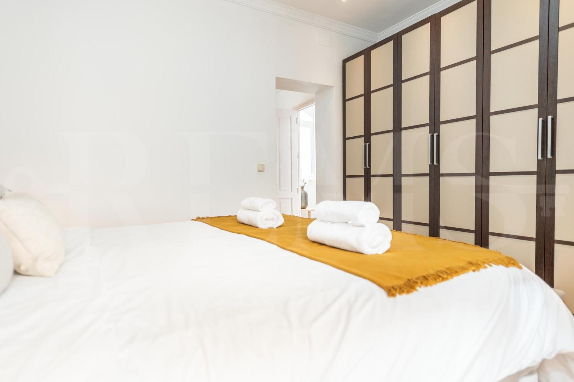 Charming With Private Patio By Rems Málaga