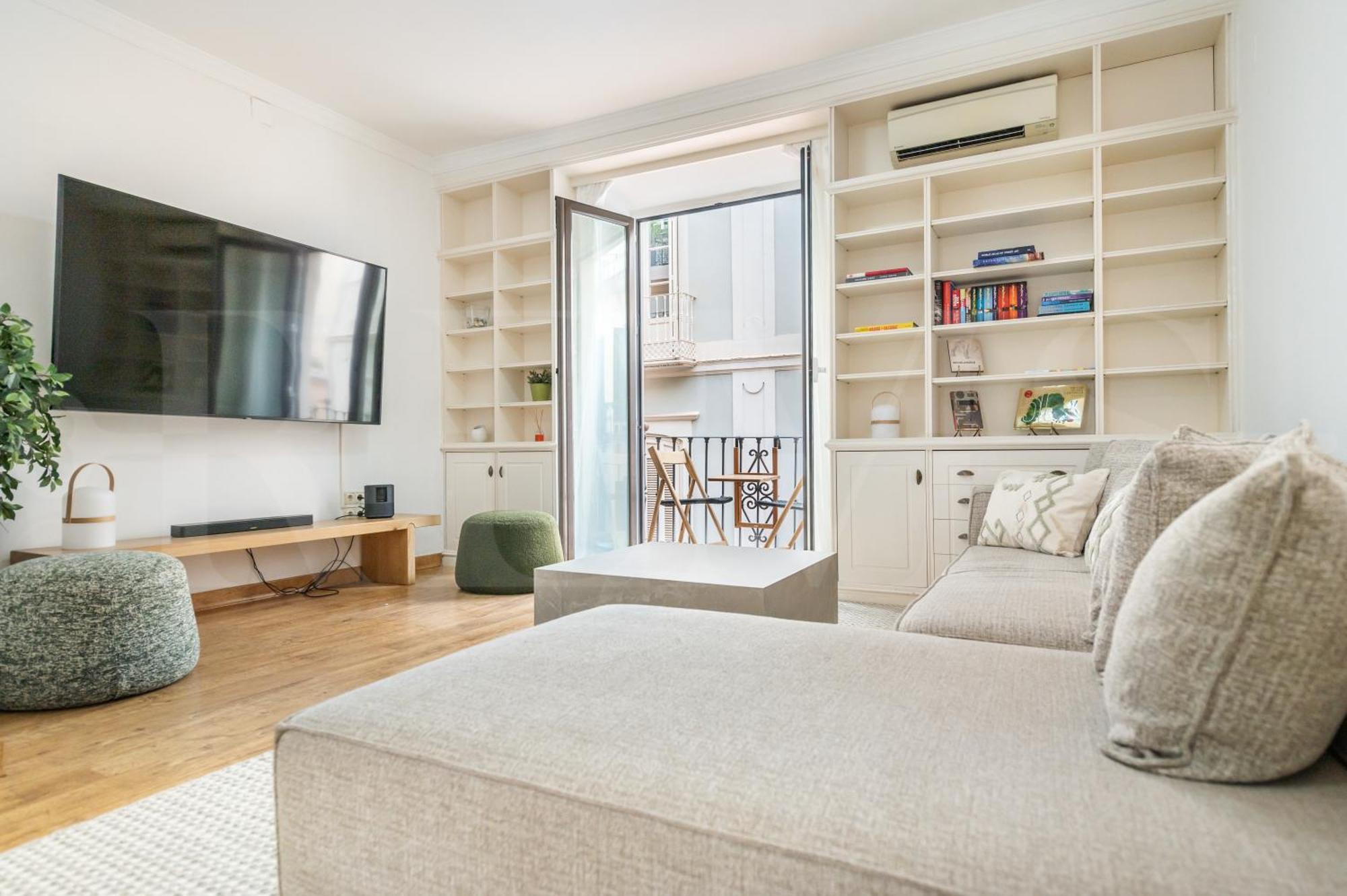 Charming With Private Patio By Rems * Málaga