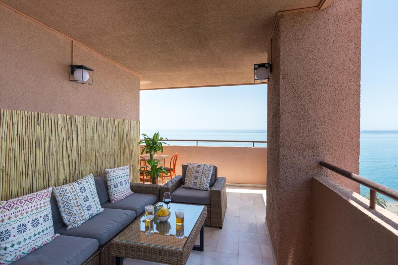 Mg - Ocean Views In With Parking Included * Málaga