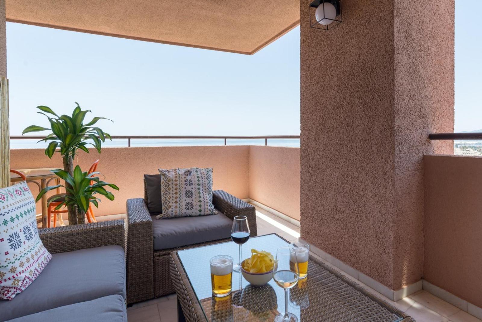 Mg - Ocean Views In With Parking Included Málaga
