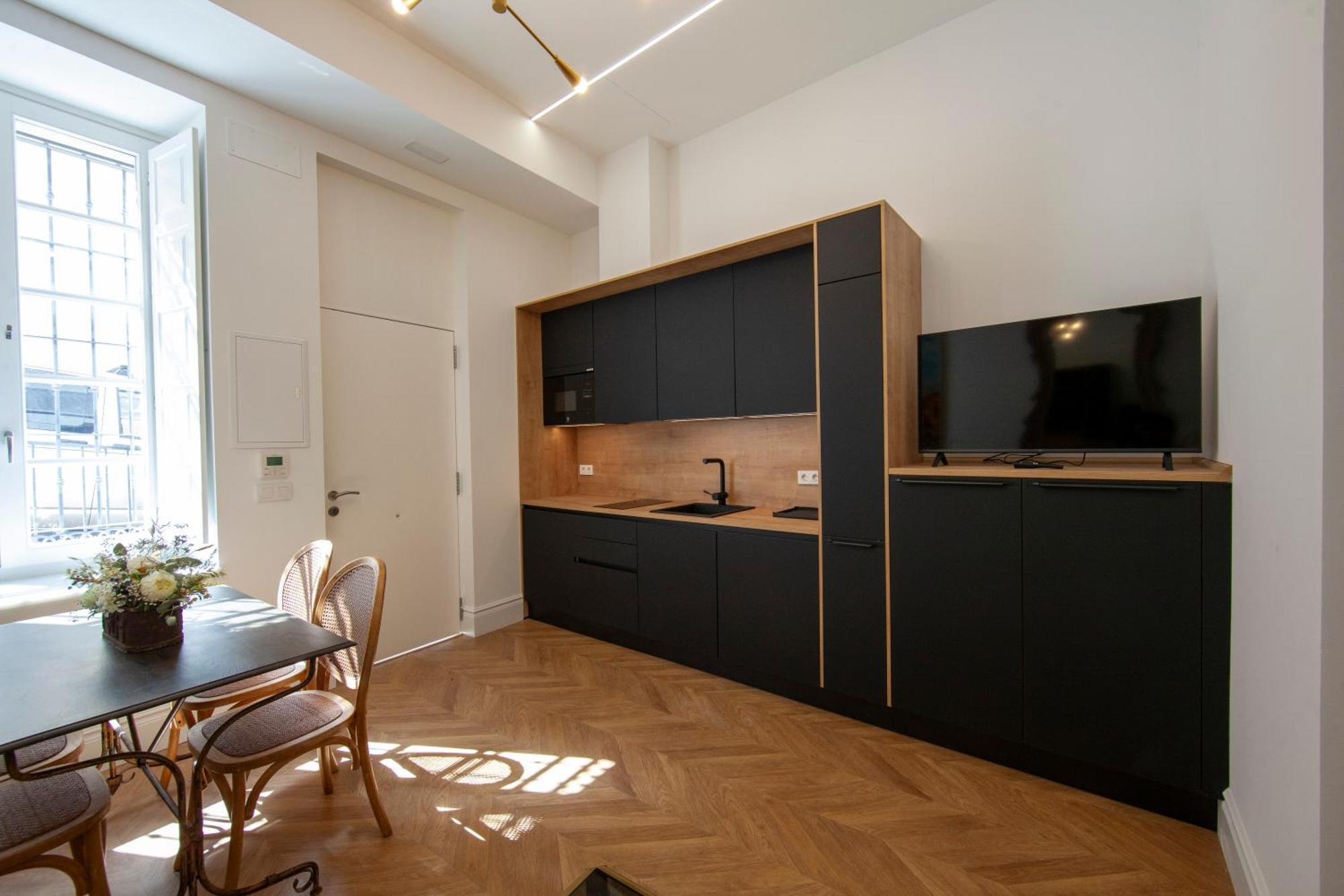 Pries Homes - Center *