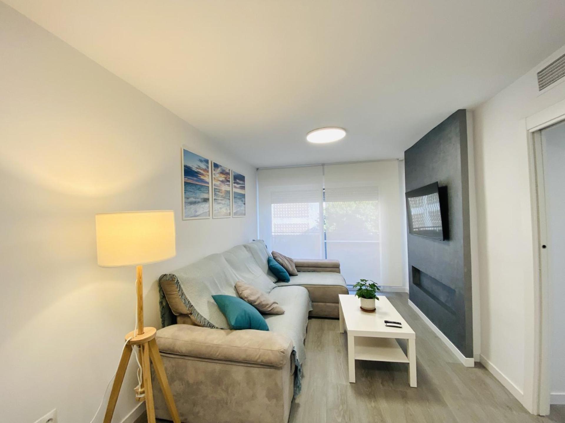 Apartamento En Junto A Estacion De Metro By Mo Málaga