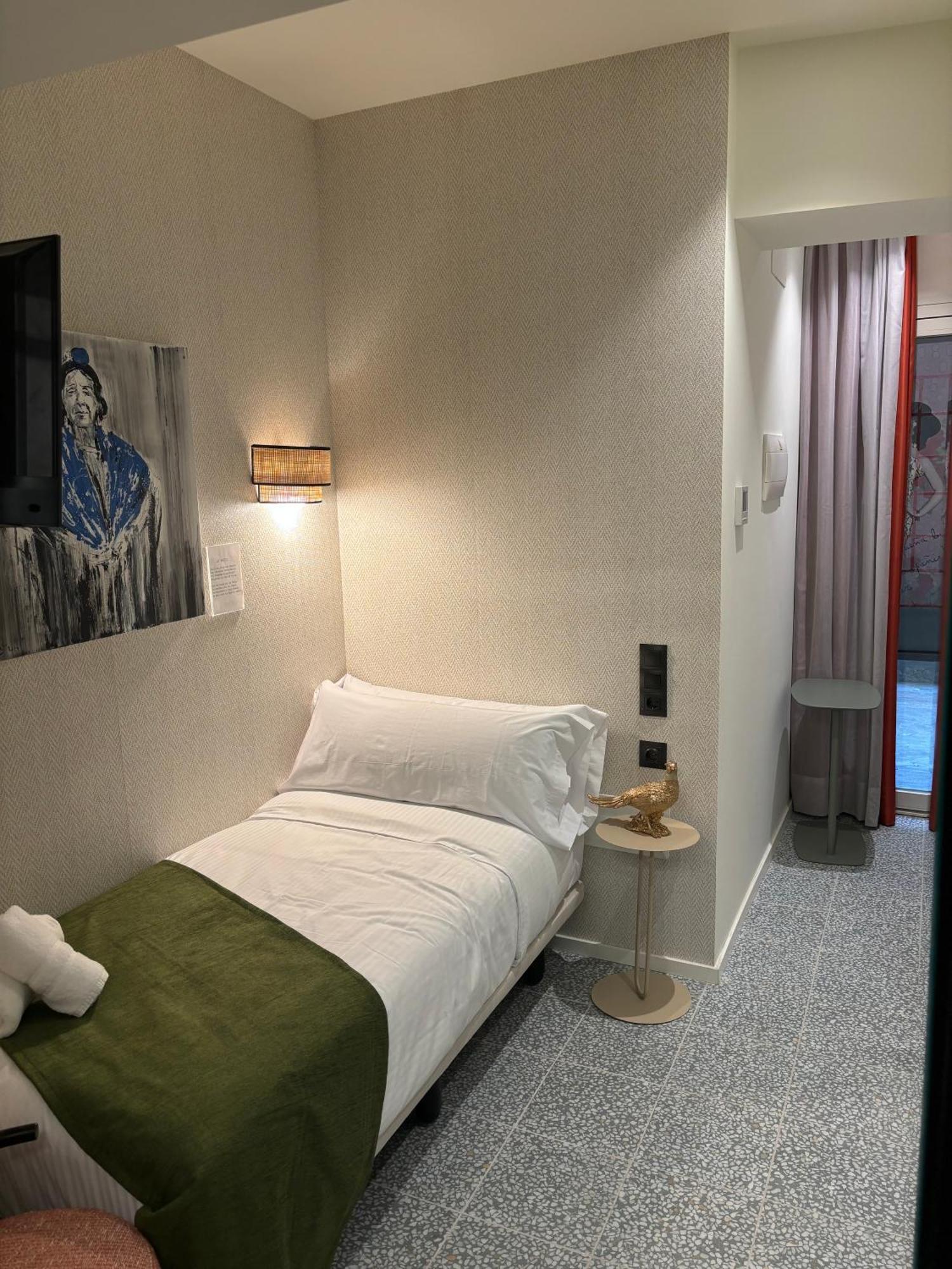 El Mantenio Hotell 2*