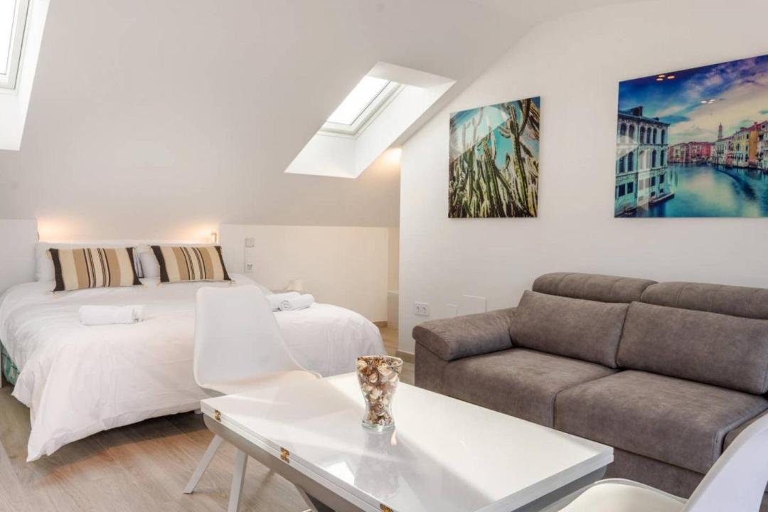 Lägenhet Minty - La Merced Atico Duplex Málaga