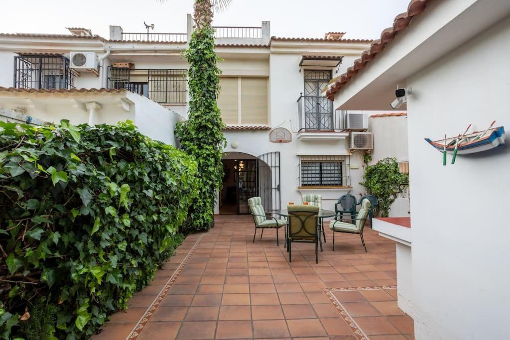 Casa En Guadalmar Malaga, Naturaleza Y Playa Holiday home