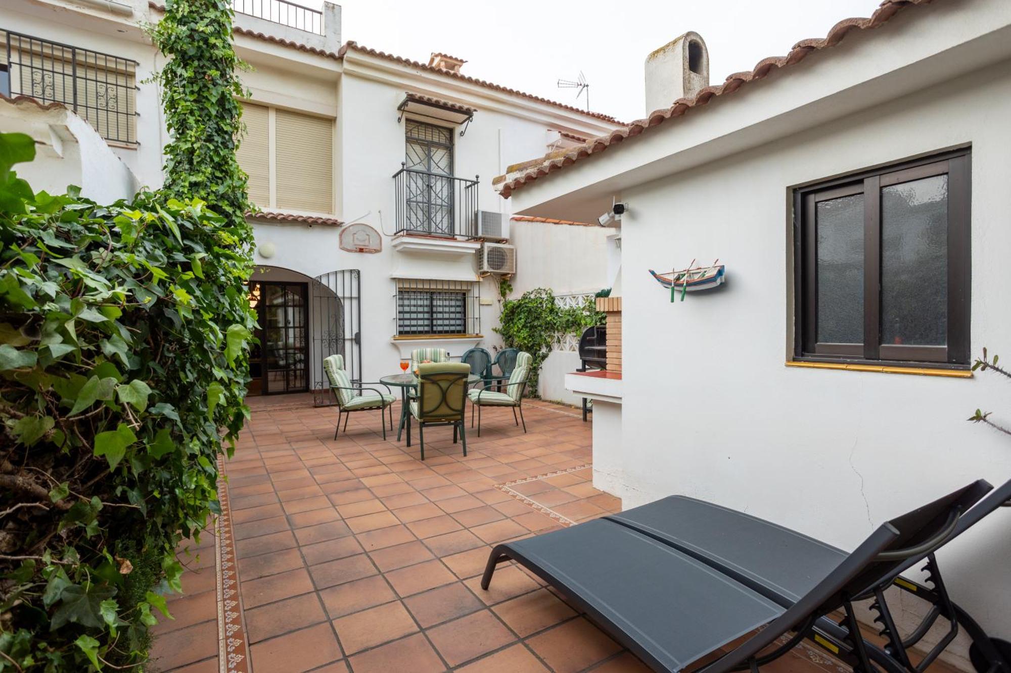 Casa En Guadalmar Malaga, Naturaleza Y Playa Holiday home *
