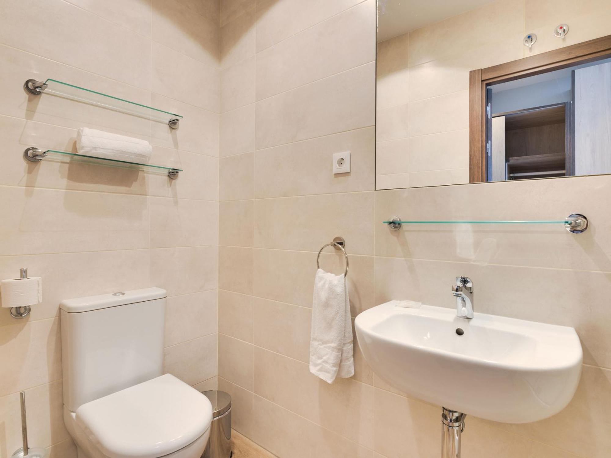 Hostel Livensa Living Feria