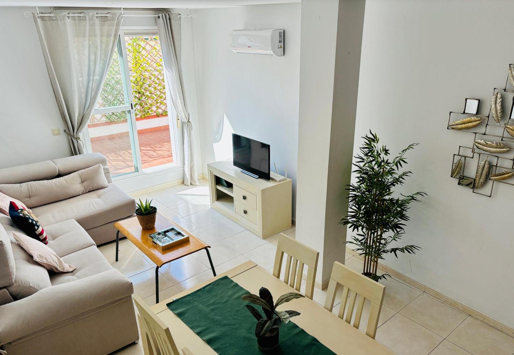 Apartamento Flores - Atico Duplex Con Terraza - Probeyma - Málaga