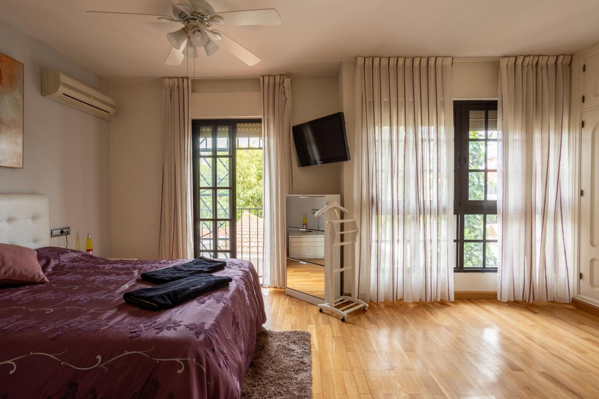 Casa En Guadalmar Malaga, Naturaleza Y Playa Holiday home