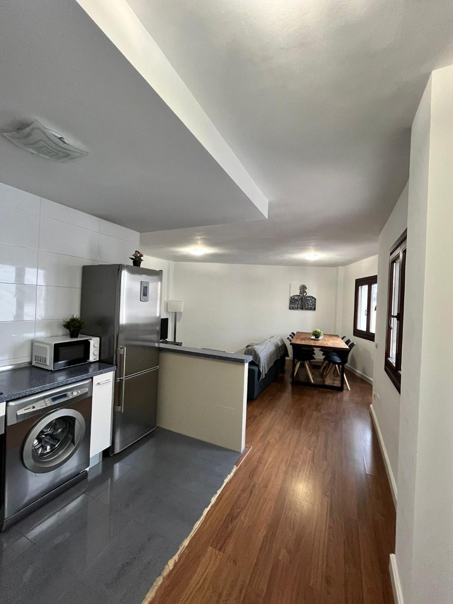 El Torcal Residences With Free Parking