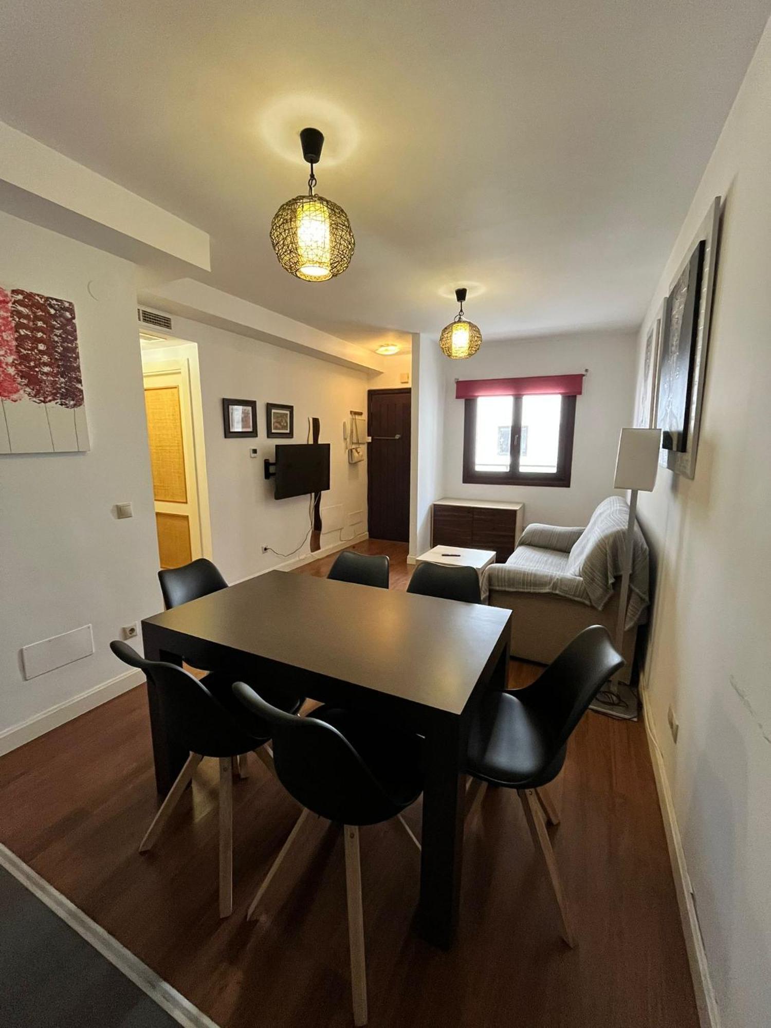 El Torcal Residences With Free Parking Apartamento