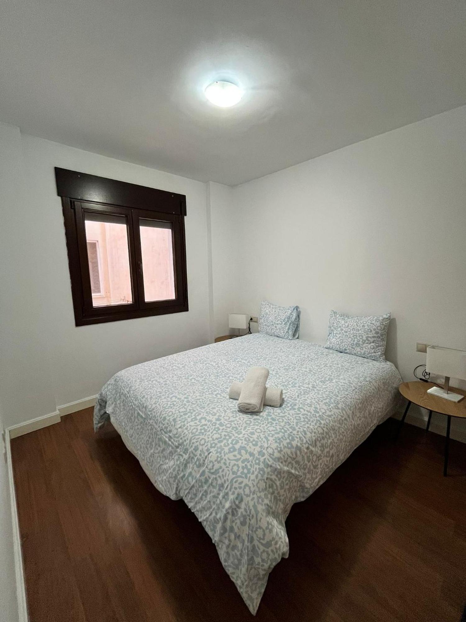 Apartment El Torcal Residences With Free Parking *