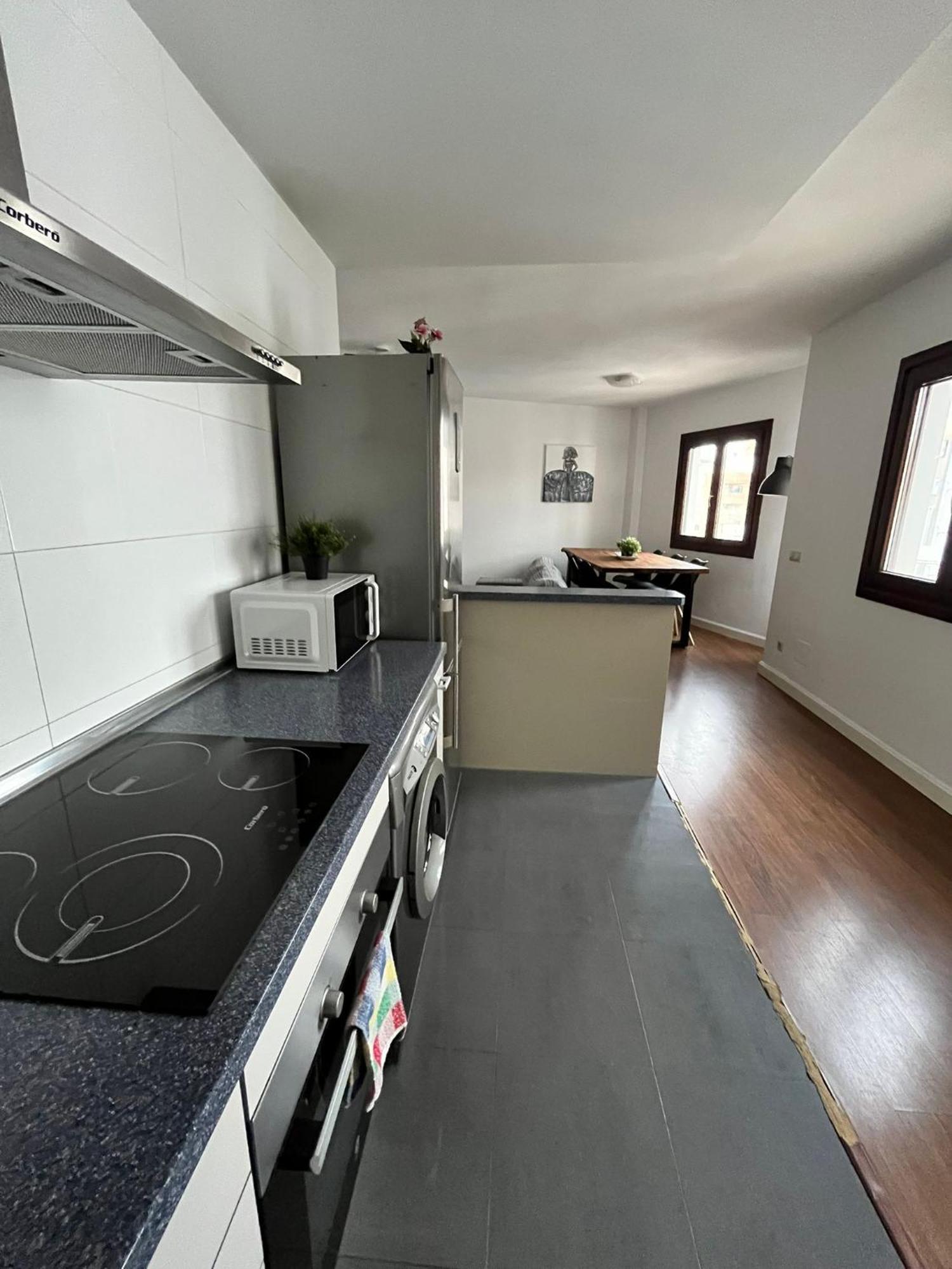 Apartment El Torcal Residences With Free Parking *