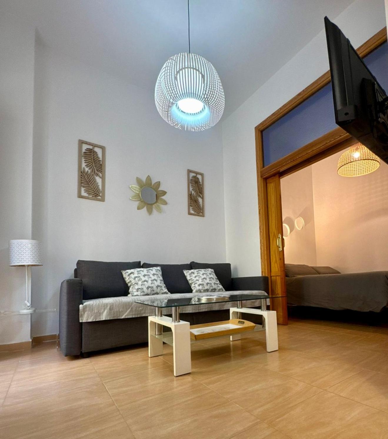 Plz De La Merced Solera By Life In Apartamento *