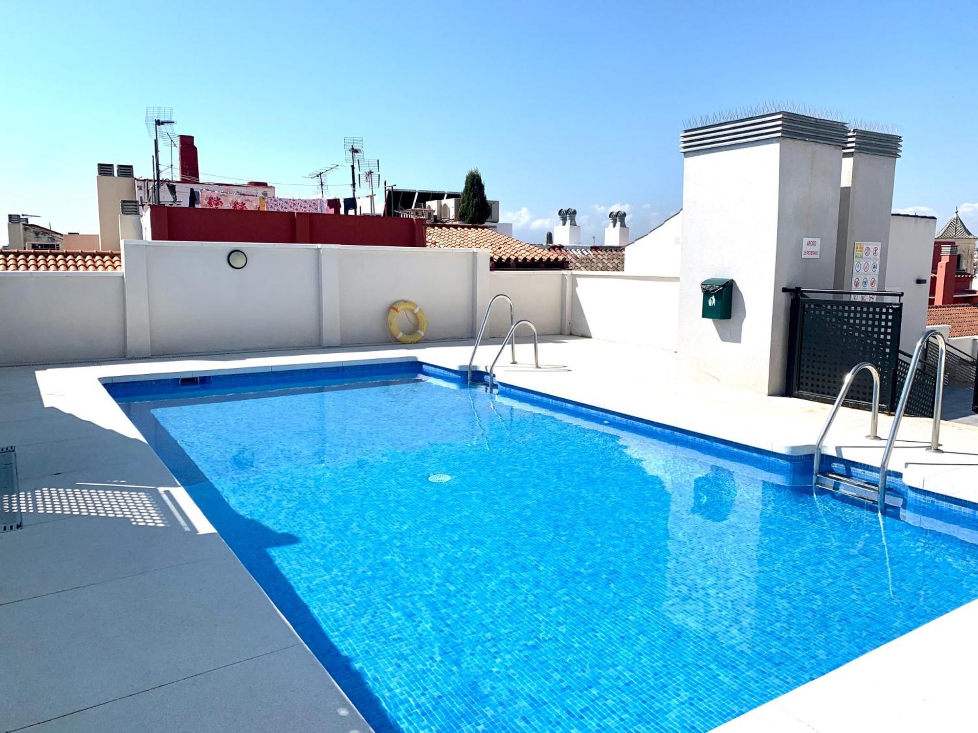 Homely Refino 1-i6 Y Bajo E5 * Málaga