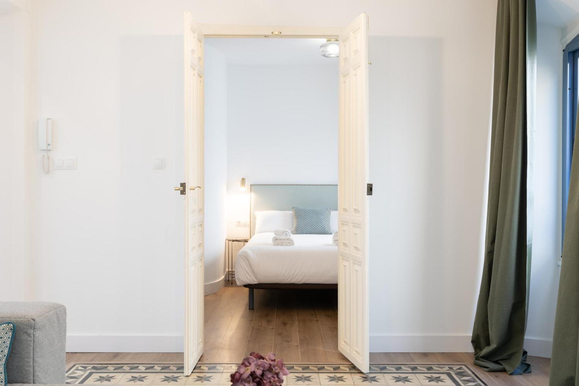 Spacious Bright Palace -1bedroom-terrace-center Apartamento *