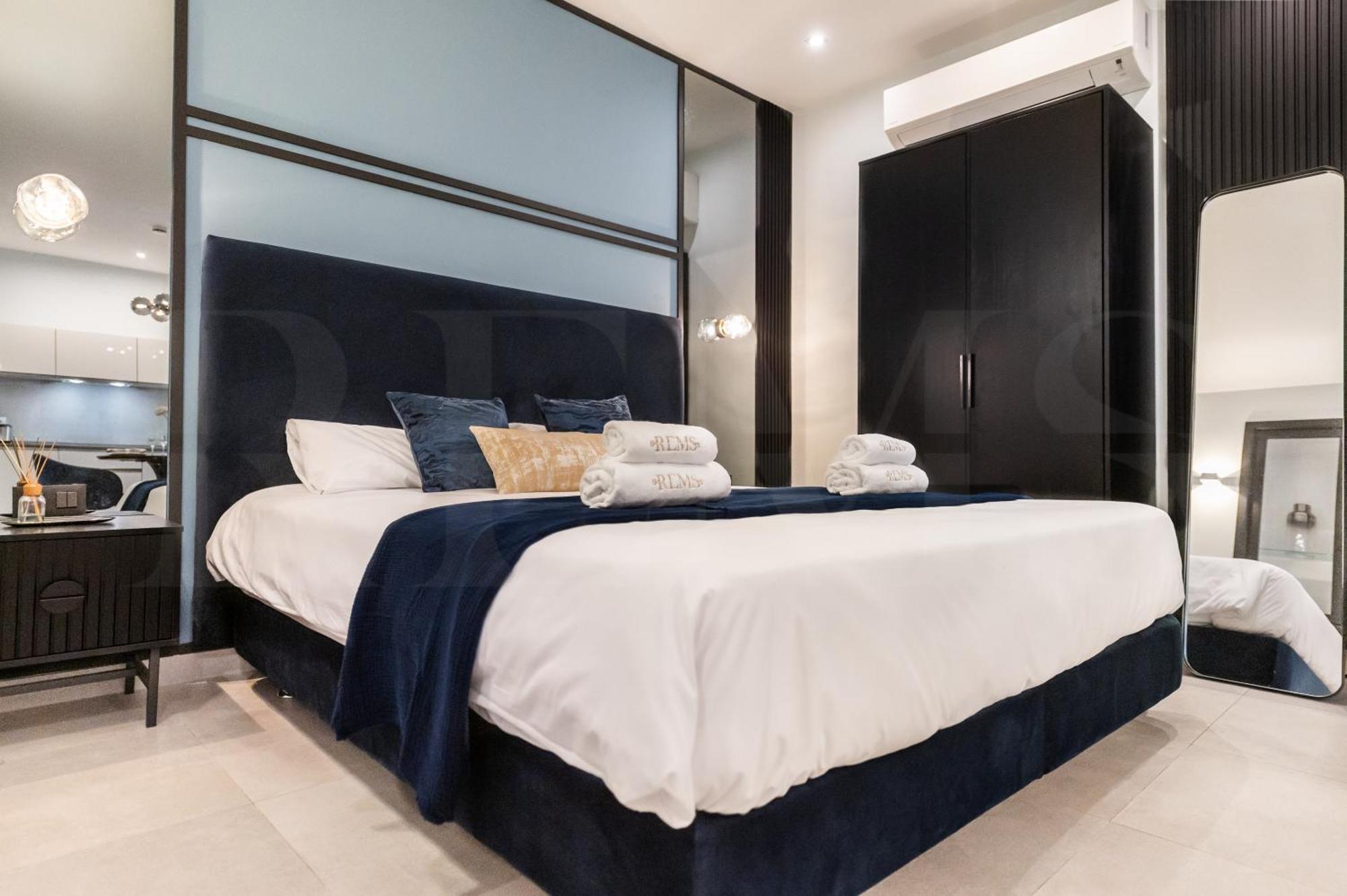 Intimate In The Heart Of By Rems * Málaga