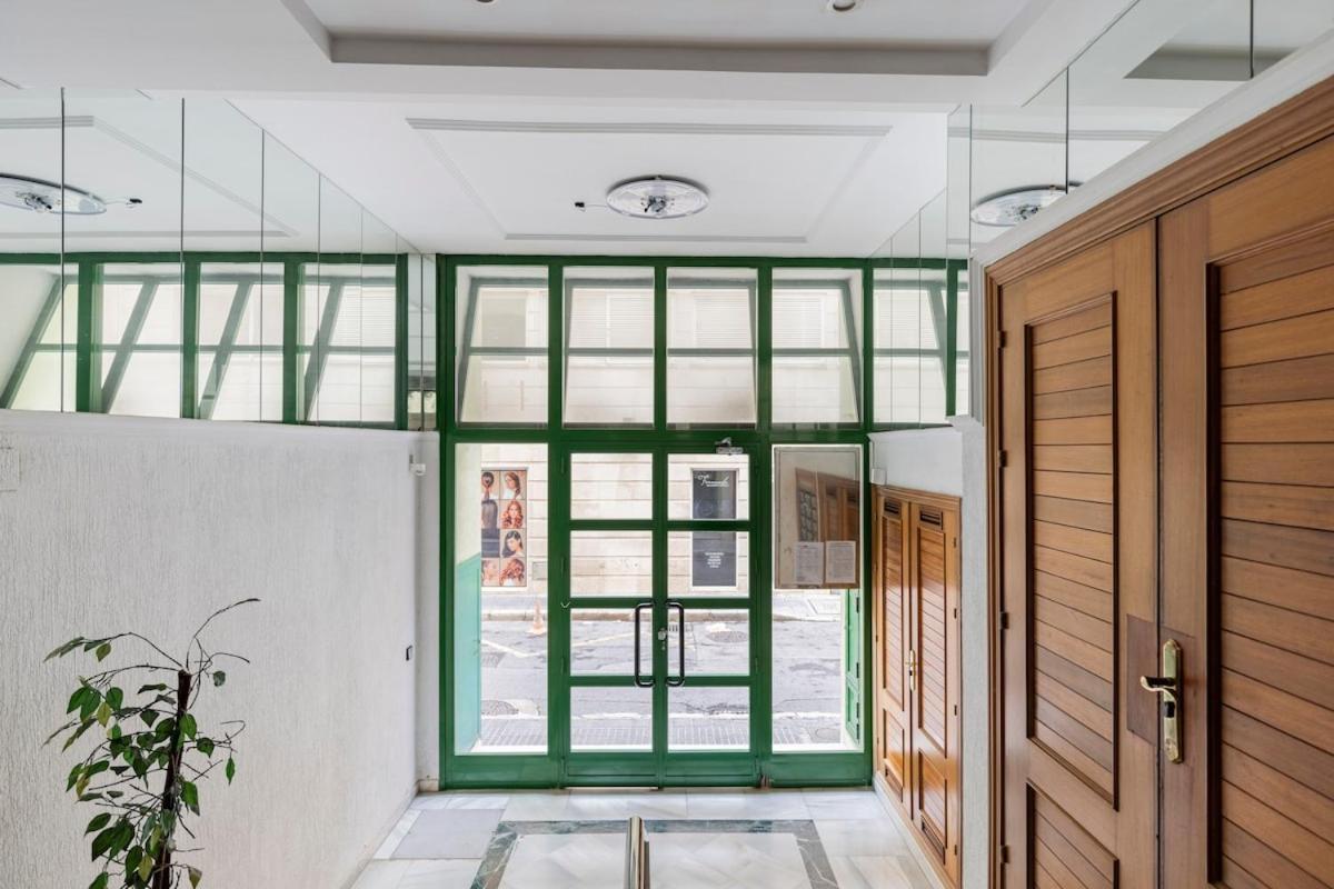 Downtown Climate Controlled Apartamento