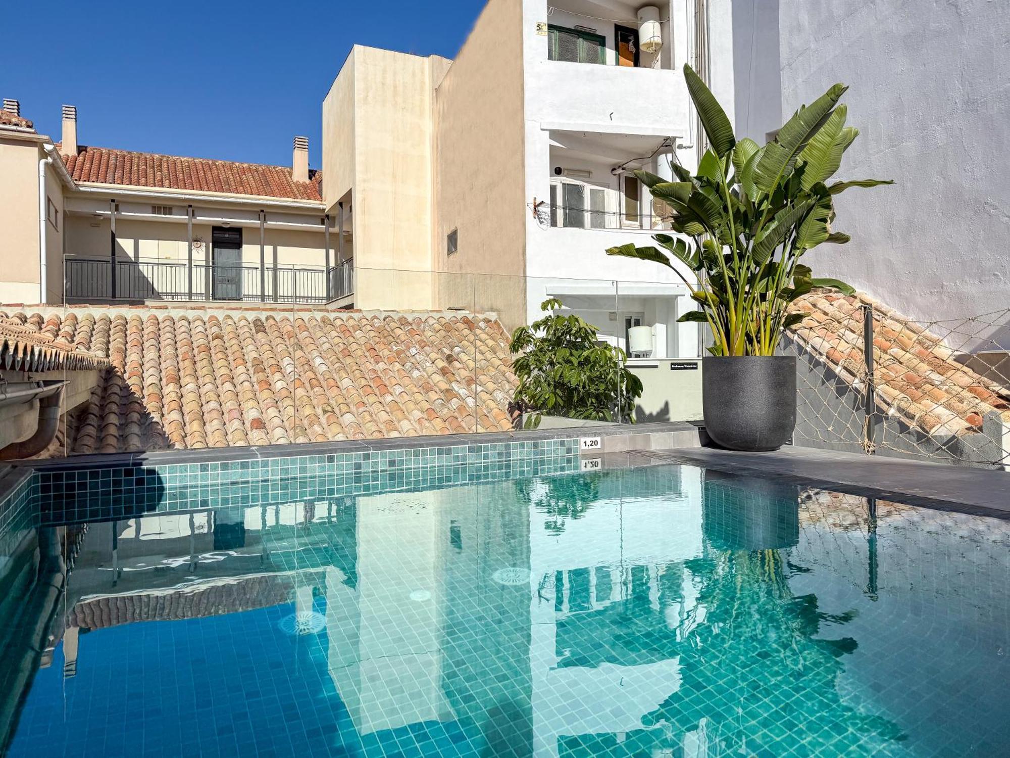 Hostel Coeo Hernan Ruiz Rooftop Pool *