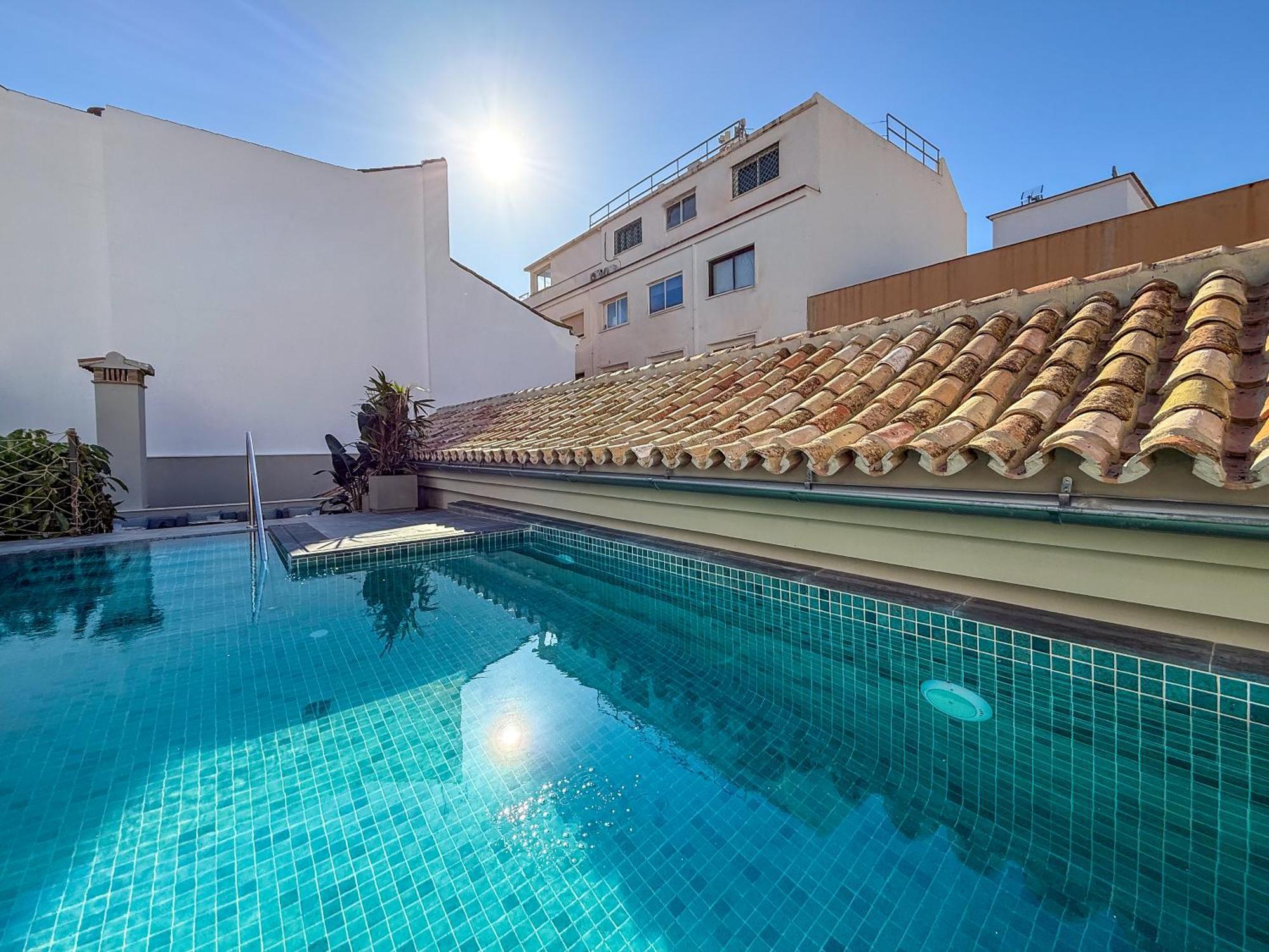Hostel Coeo Hernan Ruiz Rooftop Pool Malaga