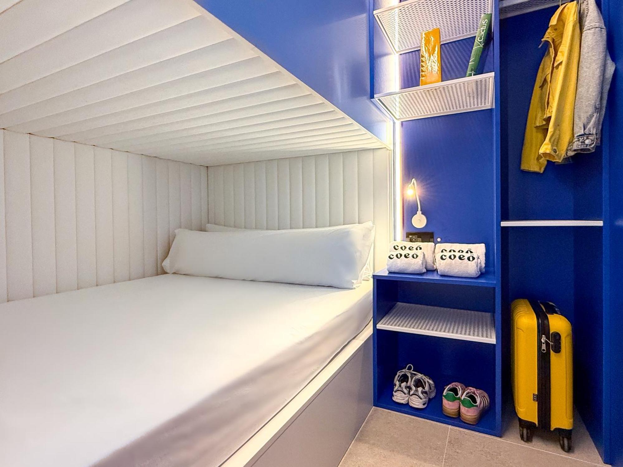 Coeo Hernan Ruiz Rooftop Pool Hostel *