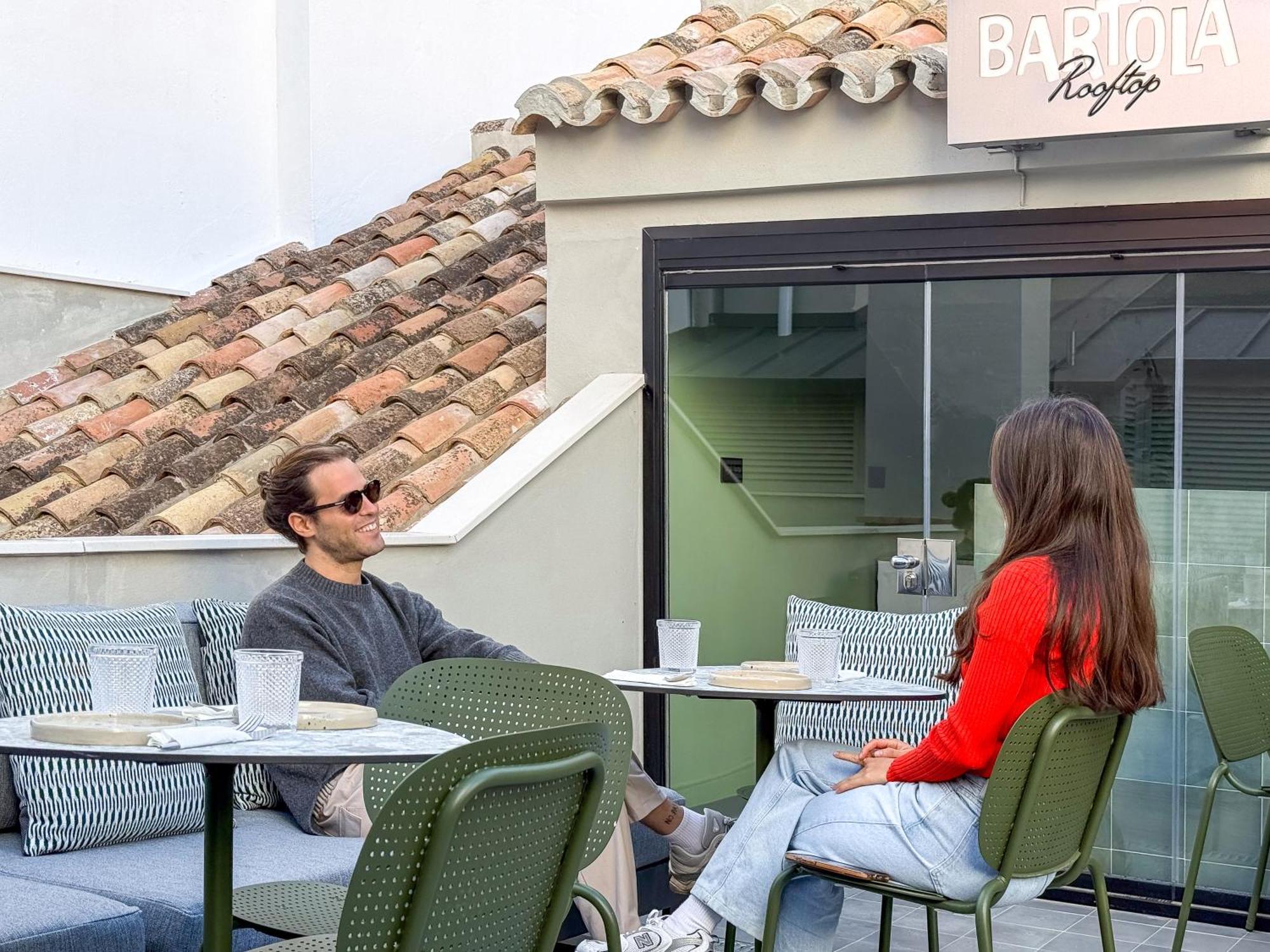 Hostel Coeo Hernan Ruiz Rooftop Pool Malaga