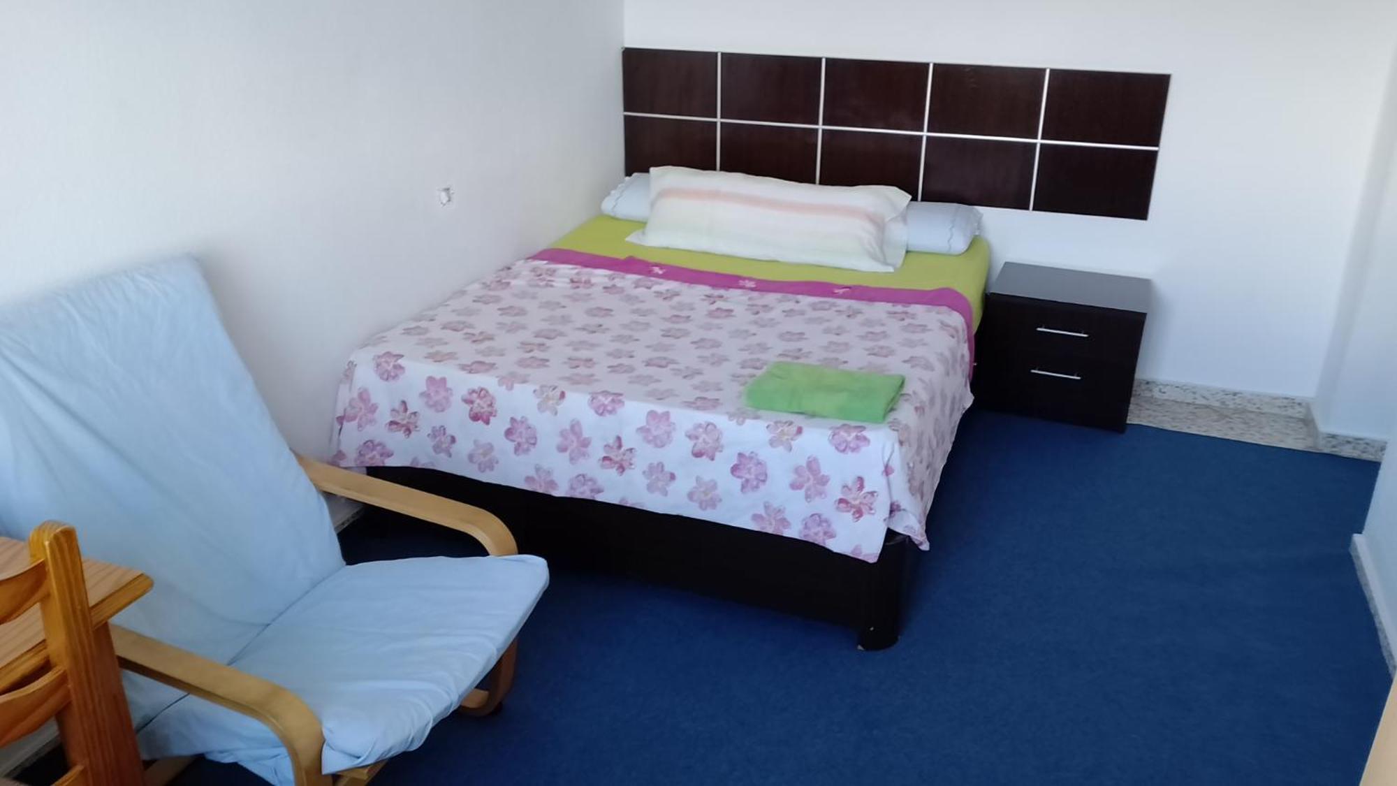 Privatunterkunft Privada Centro Cerca Tren Maria Zambrano Y Playa Muy Buena Conexion Wifi