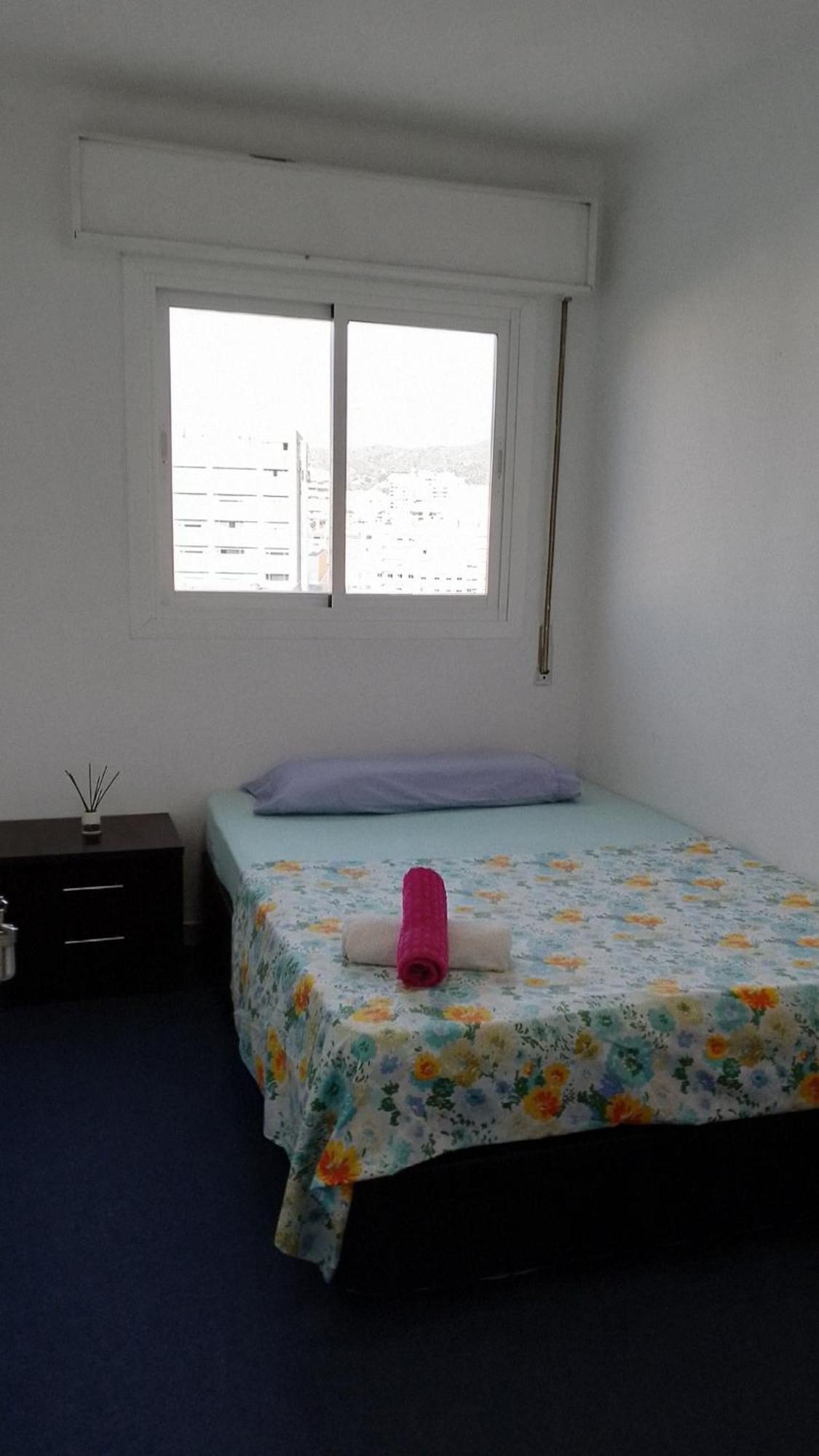Privatunterkunft Privada Centro Cerca Tren Maria Zambrano Y Playa Muy Buena Conexion Wifi