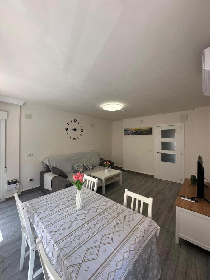 Cosy In 10' From The Beach - Rene Appartement Málaga